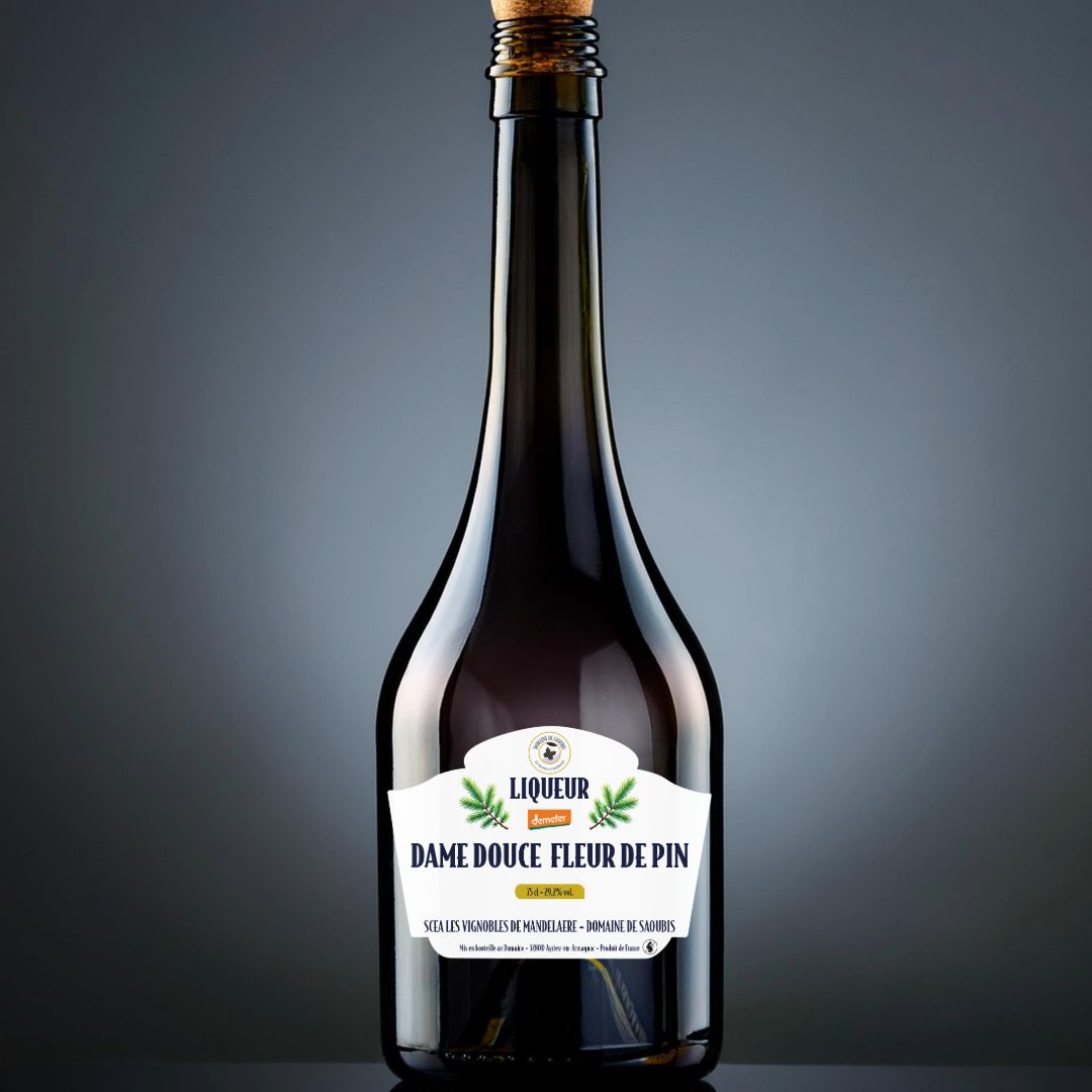Dame Douce a la fleur de Pin